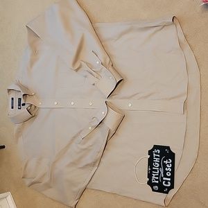 Chaps Dress Shirt Button Up XL Beige Wrinkle Free Long Sleeve